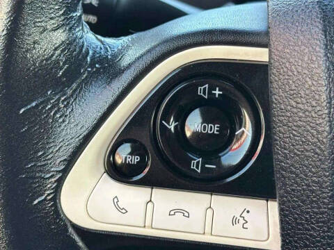 2016 Toyota Prius Three