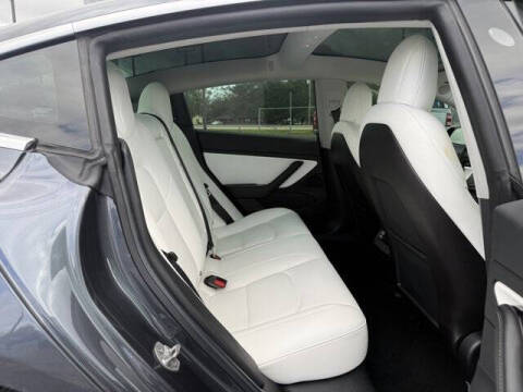 2019 Tesla Model 3 Standard Range Plus