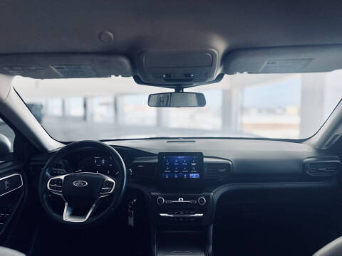 2020 Ford Explorer