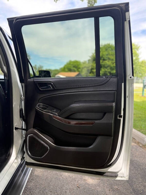 2017 GMC Yukon XL SLT