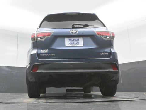 2016 Toyota Highlander LE Plus