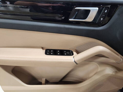 2023 Porsche Cayenne