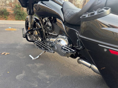 2014 Harley-Davidson FLHTCU103 -