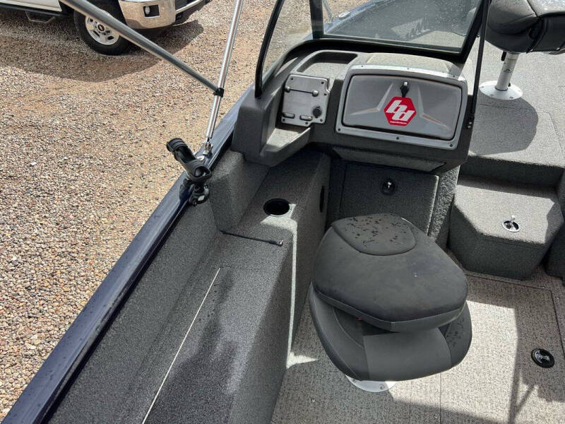 2022 Tracker PRO GLIDE