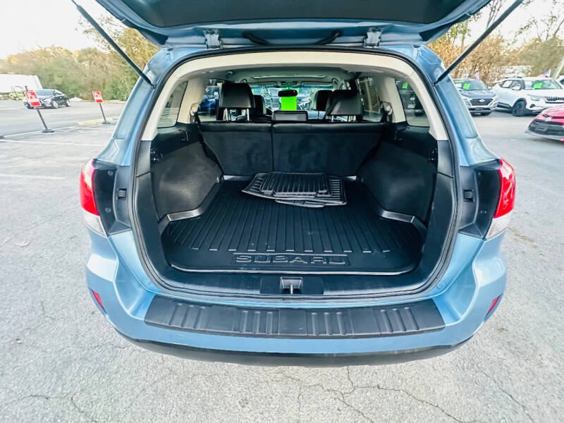 2012 Subaru Outback 3.6R Limited
