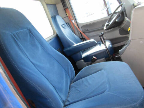 2008 Freightliner Tandem