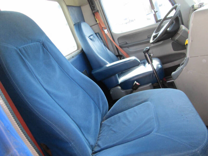 2008 Freightliner Tandem