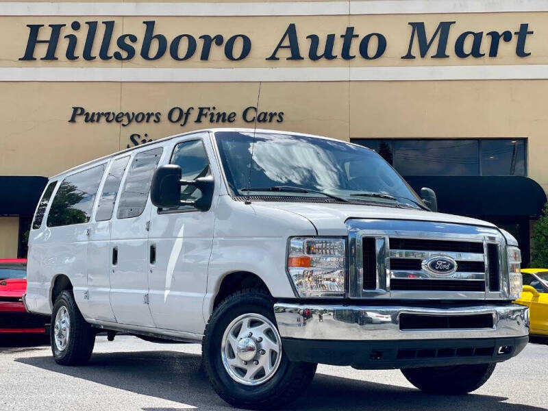 2013 Ford E-Series E-350 SD XLT