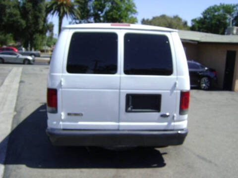 2006 Ford E-Series E-150