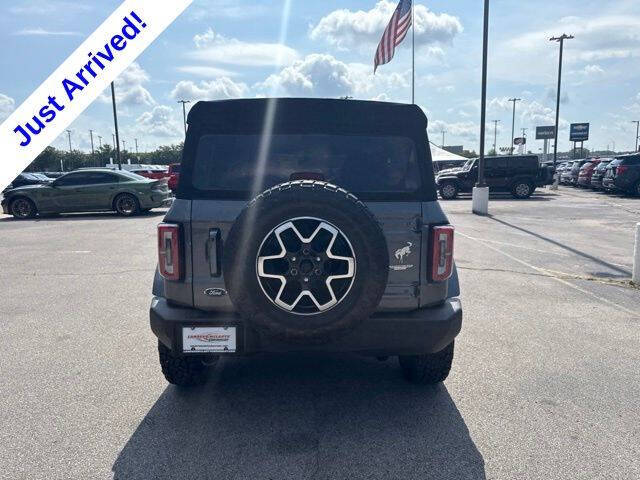 2024 Ford Bronco Outer Banks
