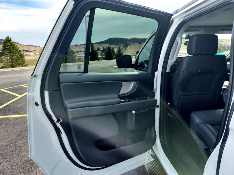 2026 Ford Expedition MAX Active
