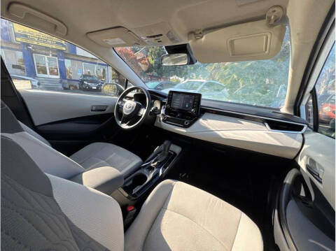 2022 Toyota Corolla Hybrid LE