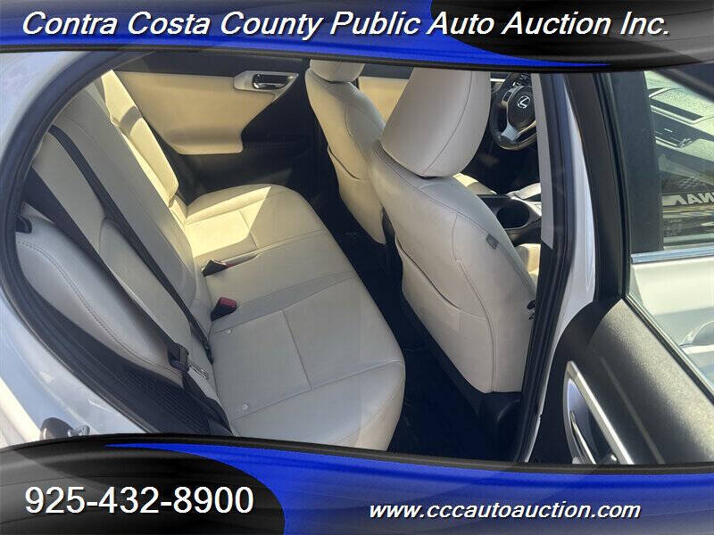 2012 Lexus CT 200h Premium