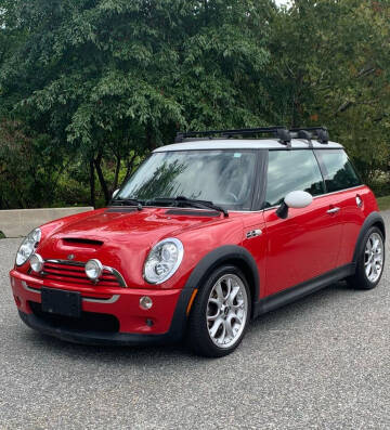 2006 MINI Cooper for sale at R Teto Motor Sales Inc. in Pawtucket RI