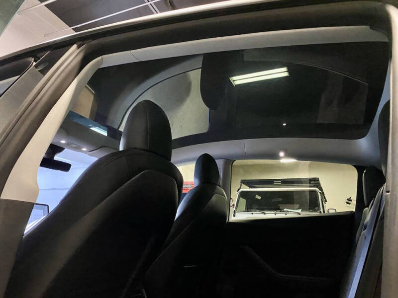 2022 Tesla Model Y Long Range