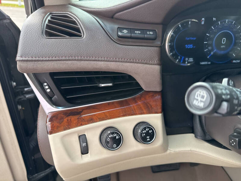 2016 Cadillac Escalade ESV Luxury Collection