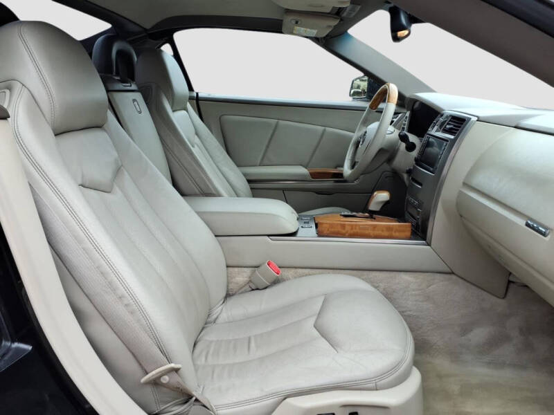 2005 Cadillac XLR