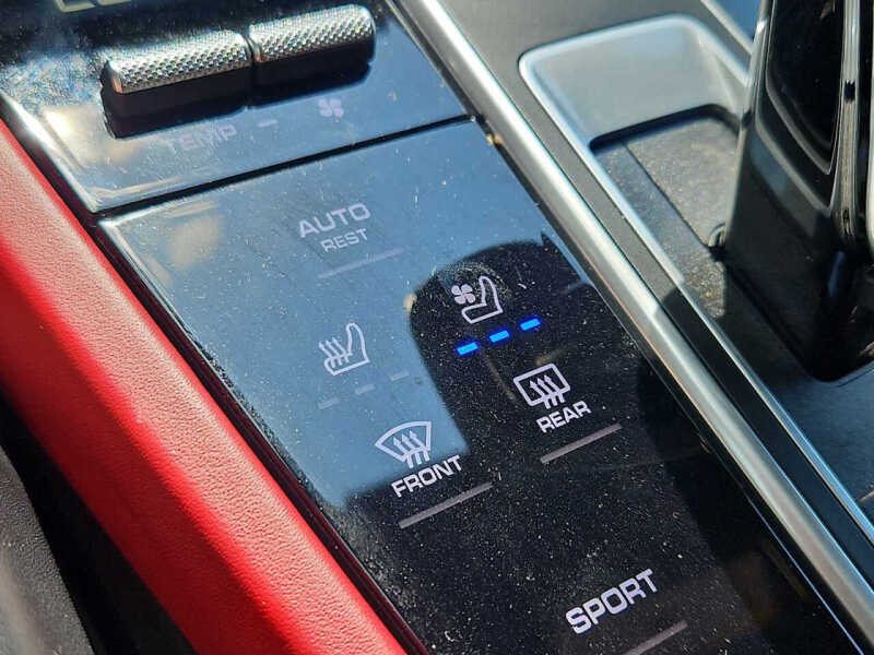 2023 Porsche Cayenne GTS