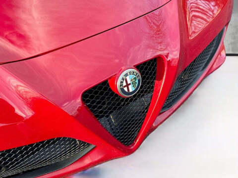 2015 Alfa Romeo 4C Launch Edition