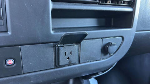 2018 Chevrolet Express 2500