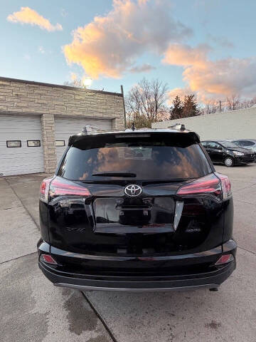 2018 Toyota RAV4 Adventure