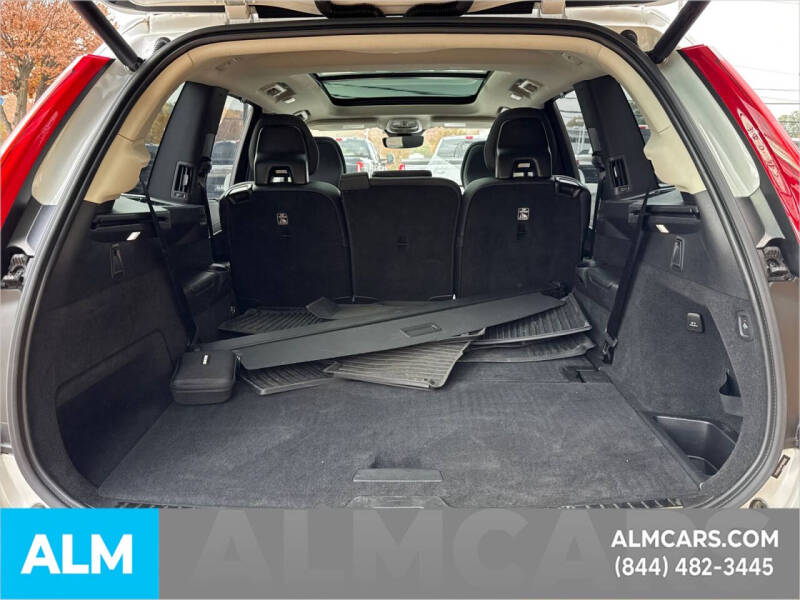 2023 Volvo XC90 B6 Ultimate Bright Theme 7P