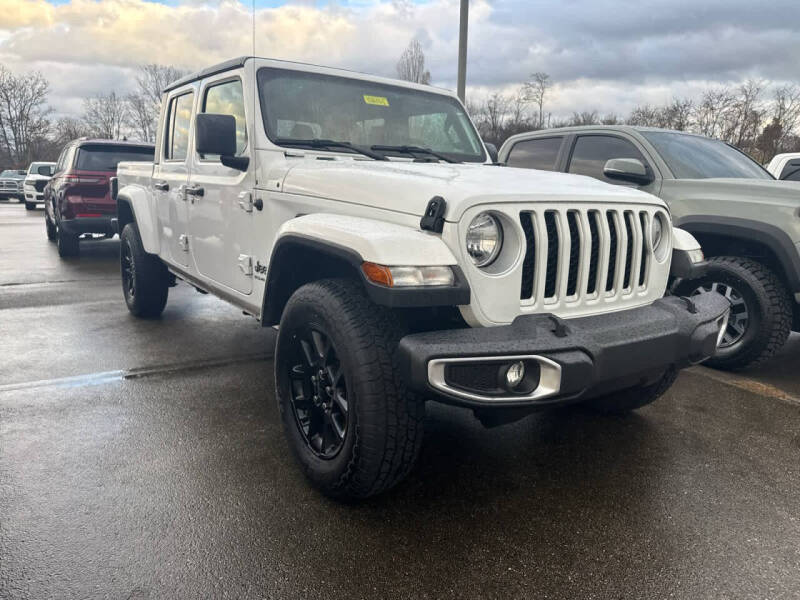 2023 Jeep Gladiator Overland