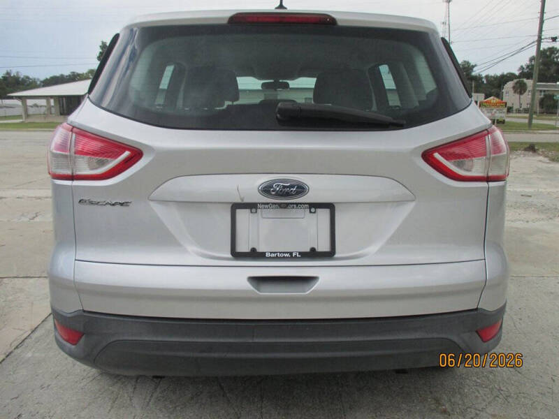 2016 Ford Escape S