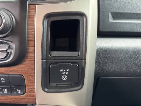 2015 RAM 2500 Laramie