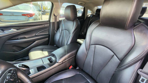 2017 Buick LaCrosse Essence