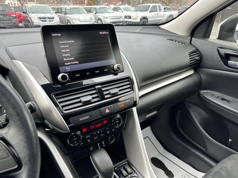 2022 Mitsubishi Eclipse Cross SE