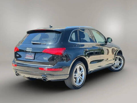 2016 Audi Q5 2.0T quattro Premium Plus