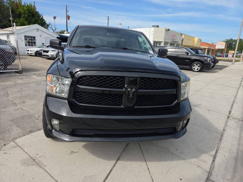 2017 RAM Ram 1500 Pickup Express