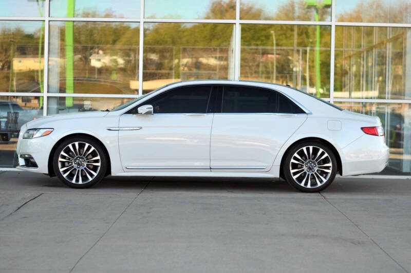 2017 Lincoln Continental Reserve