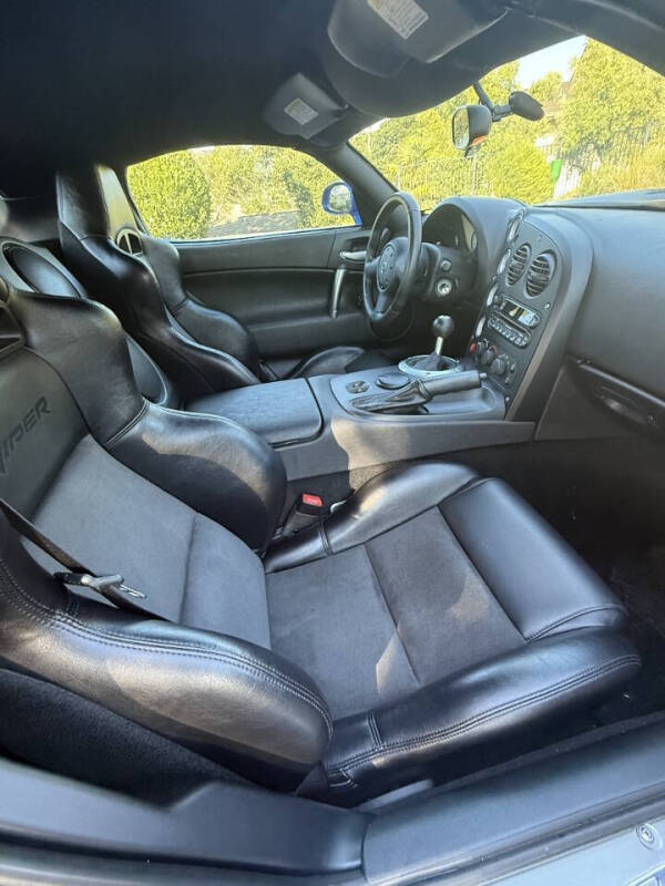 2006 Dodge Viper SRT-10