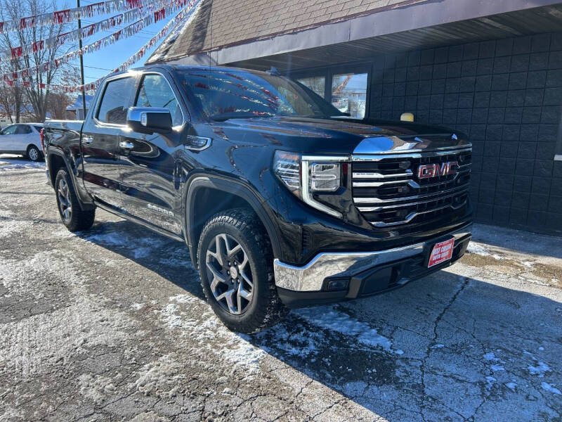 2023 GMC Sierra 1500 SLT's photo