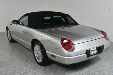 2004 Ford Thunderbird Deluxe