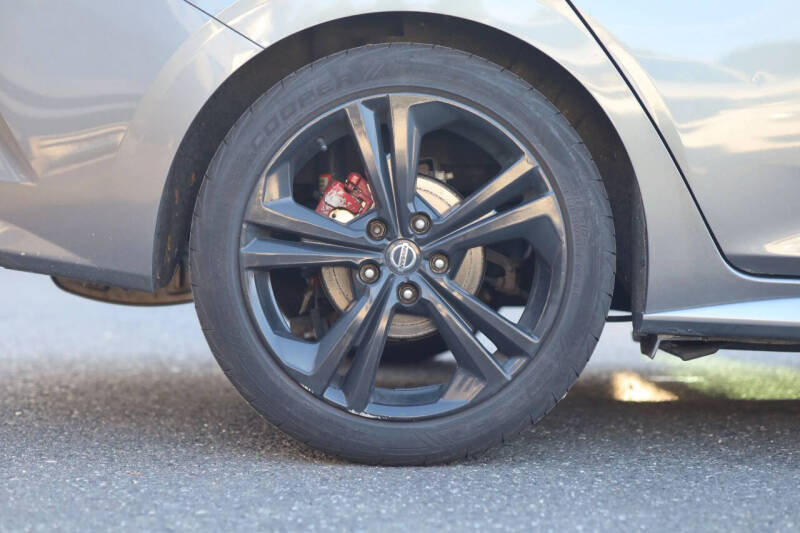 2020 Nissan Sentra SR