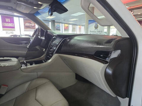 2015 Cadillac Escalade ESV Luxury