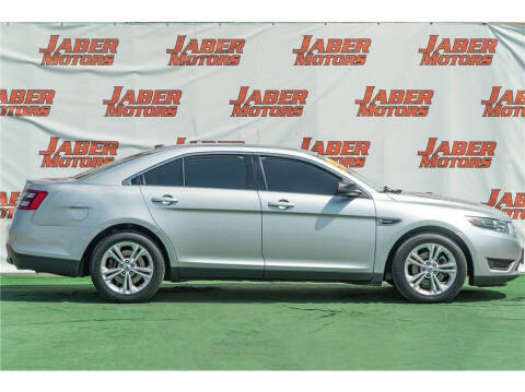 2017 Ford Taurus SE