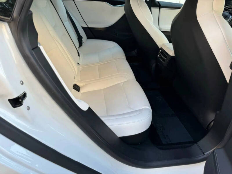 2017 Tesla Model S 75D
