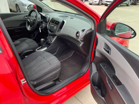 2015 Chevrolet Sonic LT Auto