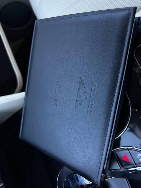 2019 Bentley Bentayga V8