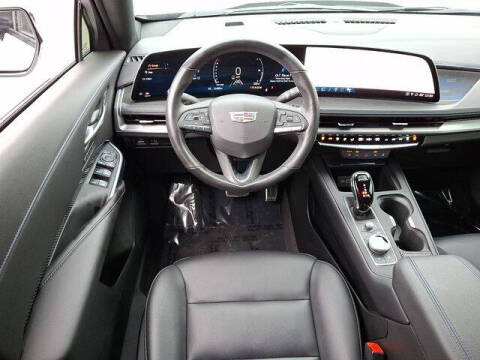 2024 Cadillac XT4 Sport