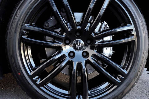 2022 Maserati Quattroporte Modena