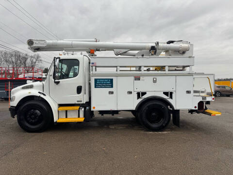2012 Freightliner M2 106