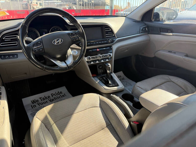 2019 Hyundai Elantra Limited