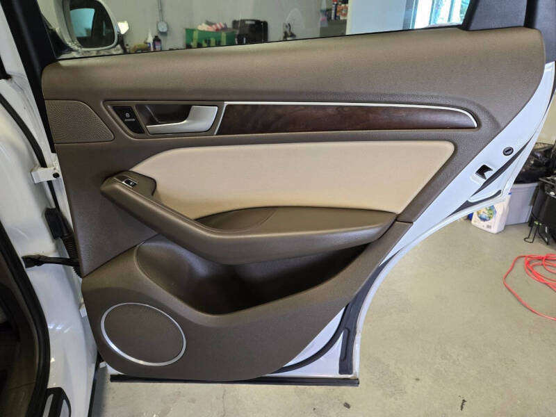 2015 Audi Q5 2.0T quattro Premium Plus