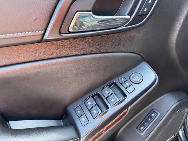 2015 GMC Yukon XL SLT