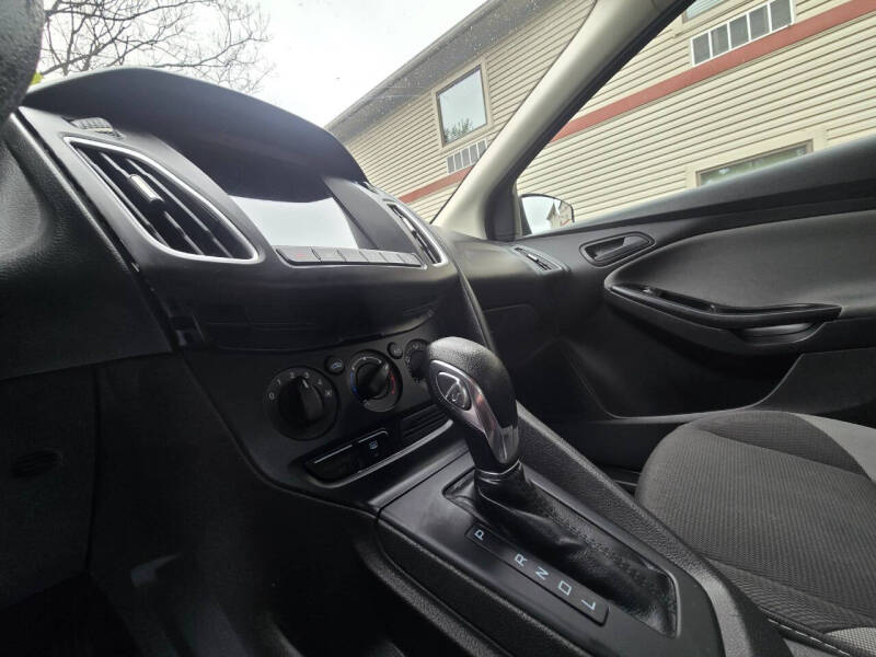 2012 Ford Focus S